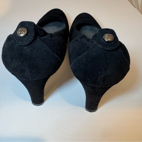 Stuart‎ Weitzman Suede Black Heels Women’s Size 6.5 Classic Pumps Round Toe - Picture 6 of 10